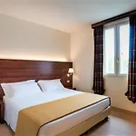 Delfina Palace Hotel