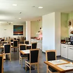 Delfina Palace