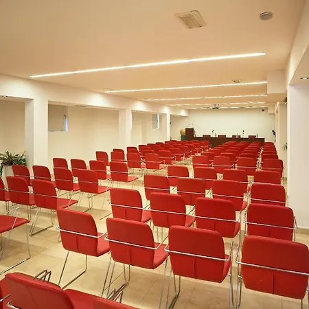 Delfina Palace 4*