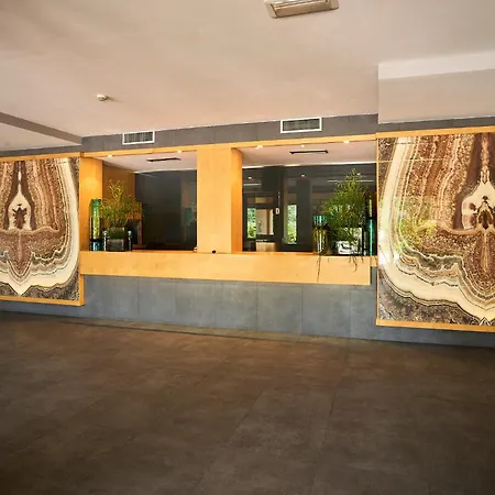 Hotel Delfina Palace