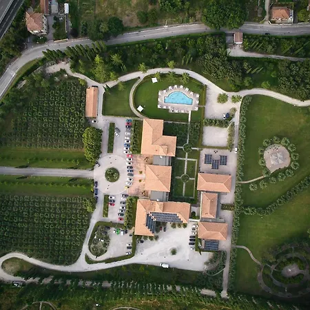 Delfina Palace 4* Foligno