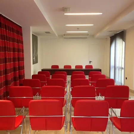 Delfina Palace Szálloda 4*