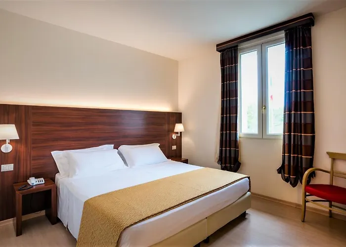 Delfina Palace Hotel