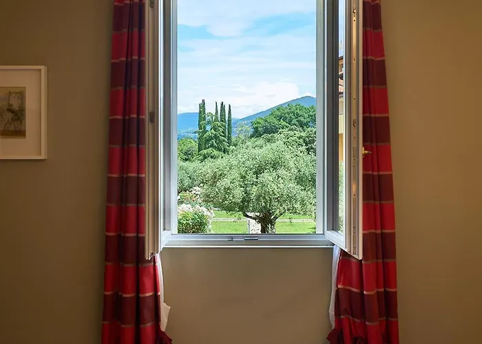 Hotel Delfina Palace Foligno