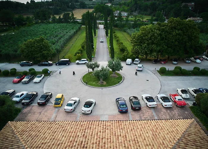 Delfina Palace Hotel