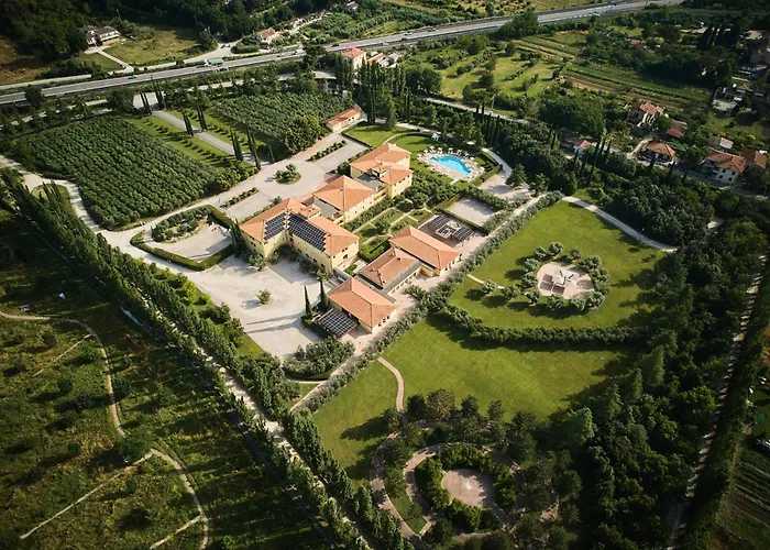 Delfina Palace 4* Foligno