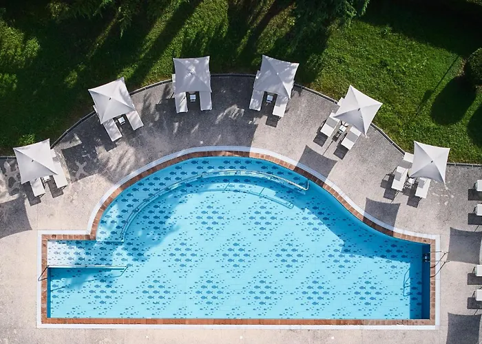 Delfina Palace 호텔 폴리뇨