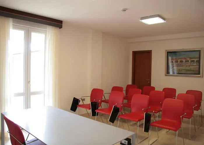 Delfina Palace Hotel 4*